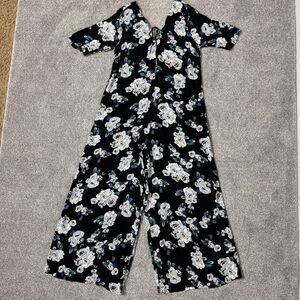ASOS Maternity Jumpsuit Womens 8 Black Floral Wide Leg Cropped Hippie Summer